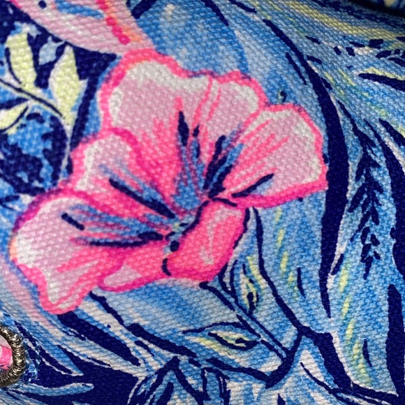 🌴LILLY PULITZER ‘Julie’ Sneaker in Lapis Blue Beach Club Blossoms Print - Picture 8 of 16